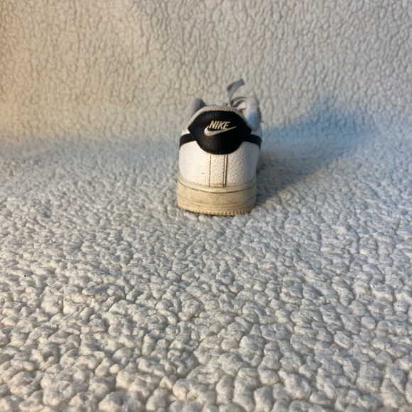 Kid Air Force 1s - Picture 5 of 5